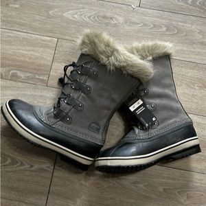 Joan of Arc Sorel Boots